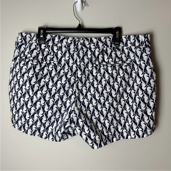 Old Navy Women’s Shorts Size 16 Seahorses Navy Blue White Cotton Pockets Casual - Picture 5 of 7